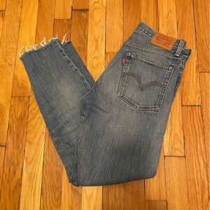 Levi’s skinny ankle jeans dark blue size 27 raw hem